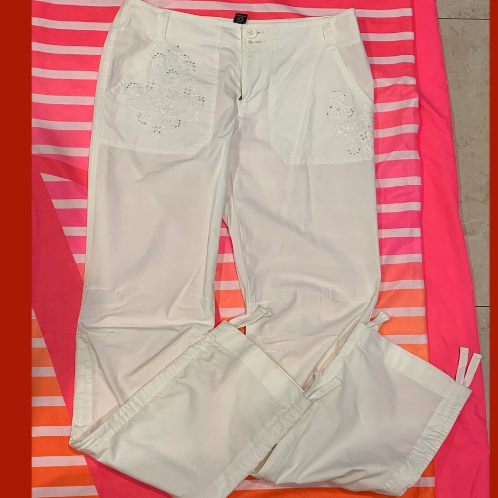 Linen White Embroidered on Pockets Beach Pants